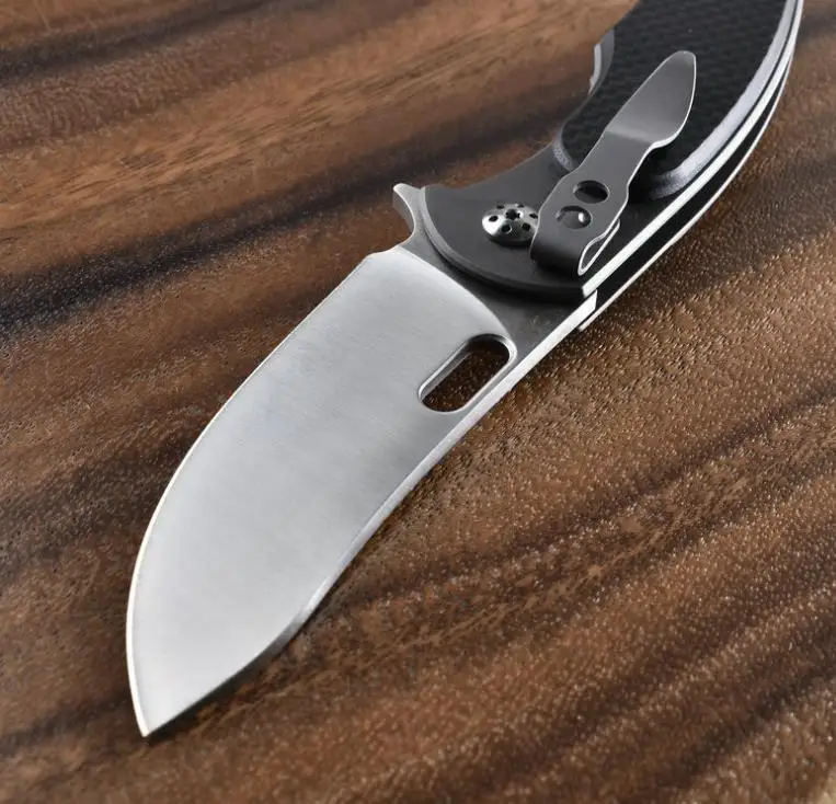 

2021 HW271 Outdoor Knives Titanium Alloy Handle Portable Camping Survival D2 High Hardness Folding Knife Protection Equipment