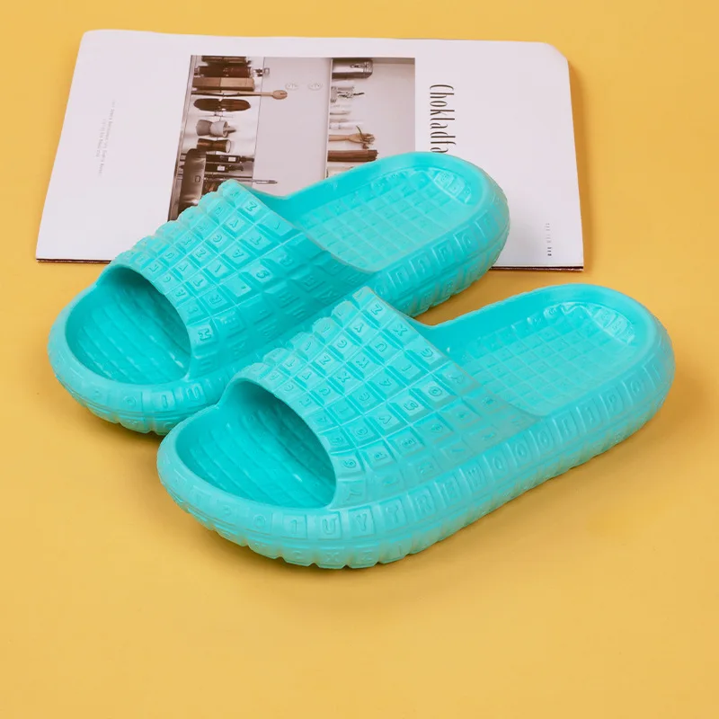 Летние новые стильные женские тапочки с клавиатурой верхняя одежда модные и