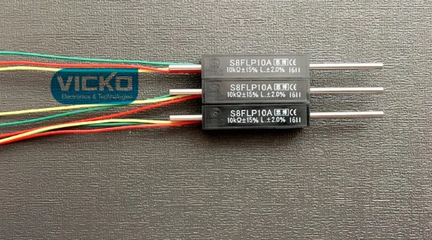 

[VK] Japan sakae trip push and pull linear spring reset potentiometer 2.0% S8FLP10A 1K 5K 10K switch