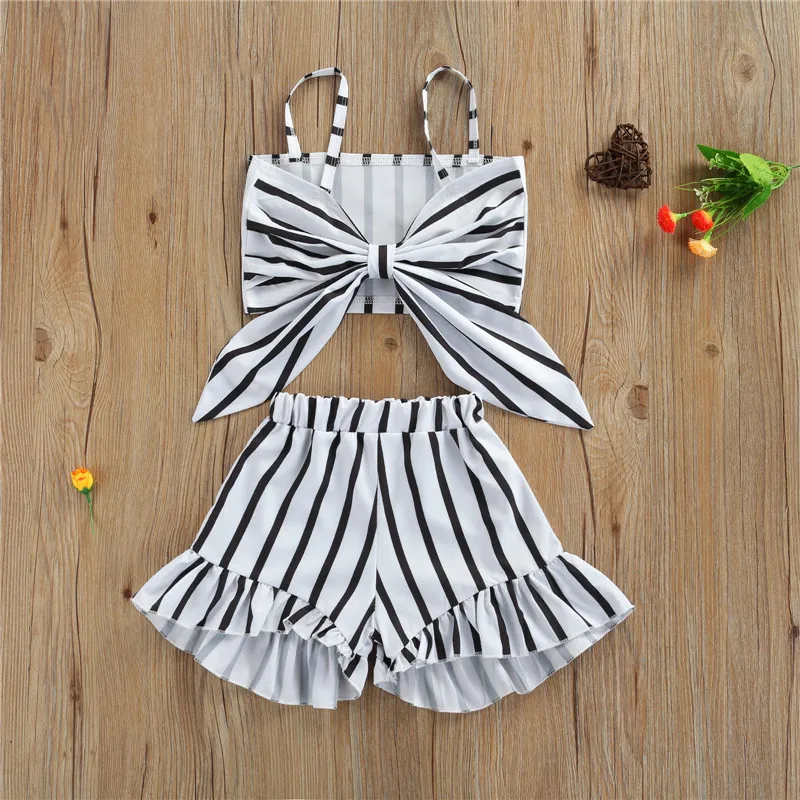 Женский повседневный комплект одежды из двух предметов белый топ без рукавов и