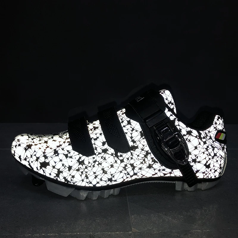 

MTB Luminous Cycling Shoes Outdoor Mountain Bike Sneakers Men Professional Self-Locking Bicycle SPD Shoes Sports Shoes Unisex