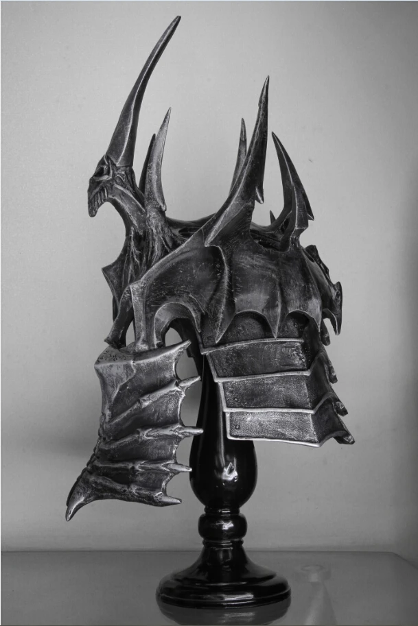 [Funny] 1:1 WOW Lich King helmet figure resin toy include stand collection model adult cosplay Costume party gift
