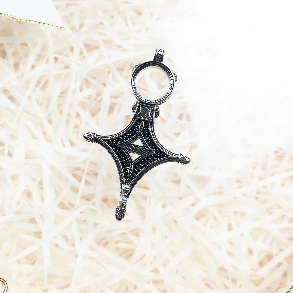 

Pendant Lucky Ethno Cross with Black Stones 925 Sterling Silver Fit Necklace 2021 Vintage Women Jewelry Europe Style Men Bijoux