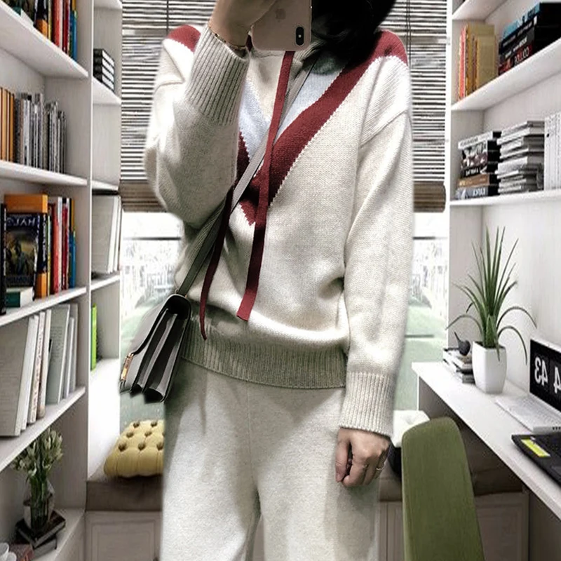 Женский свободный свитер с капюшоном толстый теплый короткий Осень-зима 2019 |