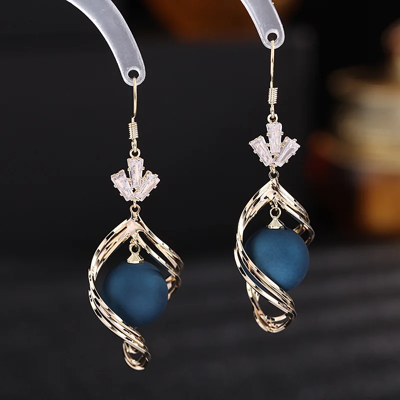 

Fashion Bridal Earrings Jewelry 2021 Design Red Pearl Zirconia Dangler Luxury Wedding Party Pendant Earrings