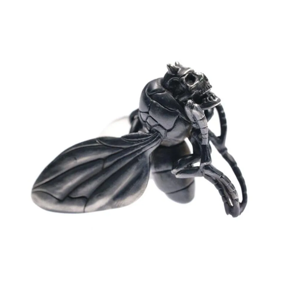 

EDC DIY Personality Pendant Creative White Brass Bee Skull Key Ring Man Keychain Outdoor Tool Accessories