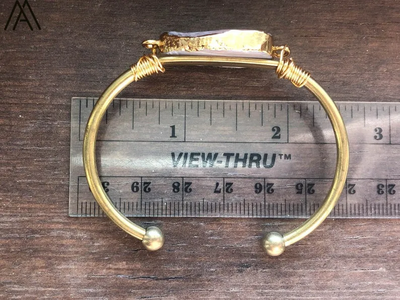 Женский Открытый браслет золотого цвета с проволочной обмоткой в полоску из