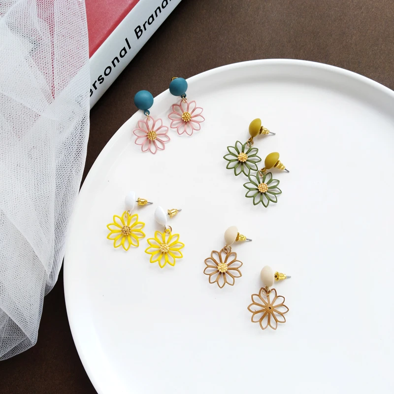 Милые Красочные Молодежные красивые женские серьги в форме цветка для девушек