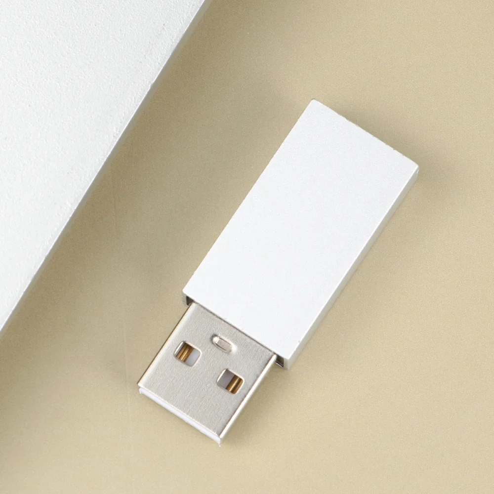 

USB Data Blocker Small Practical Safe Computer USB Data Privacy 2.0 Blocker for Home Office (Black Pearl Bag Package)