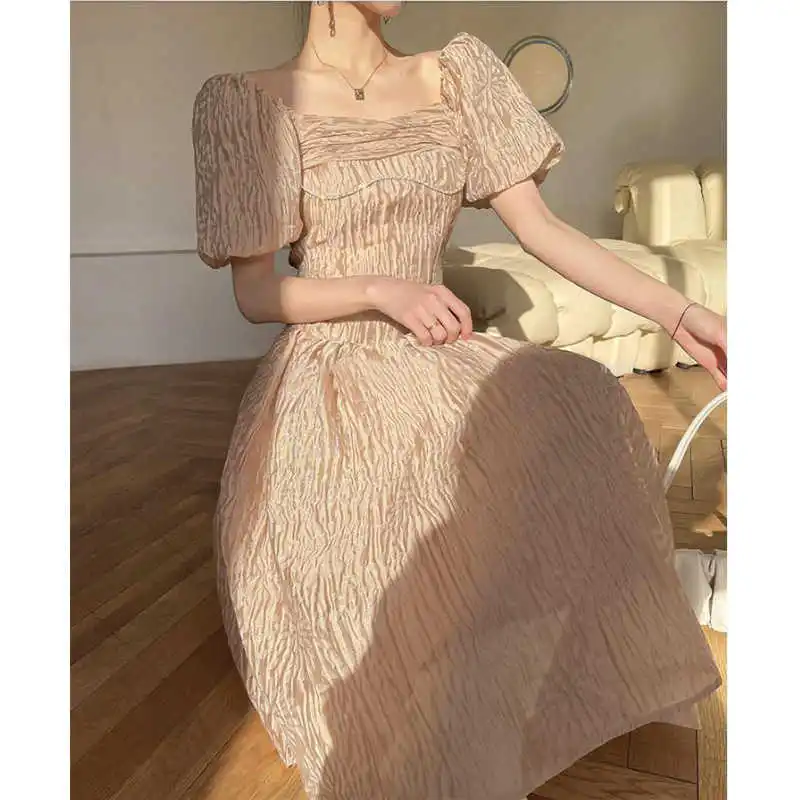 

DEAT Half-body Skirt Two Pieces Suit New Square Neck Puff Sleeve Khaki Folds Loose Women Fashion Spring Autumn 2021 7E1327