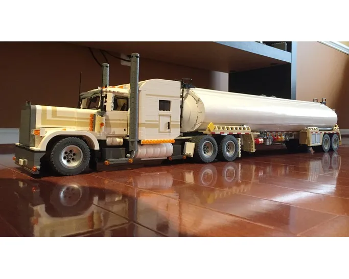 Конструктор Legoins MOC машинка Автоприцеп с дистанционным управлением в гранулах