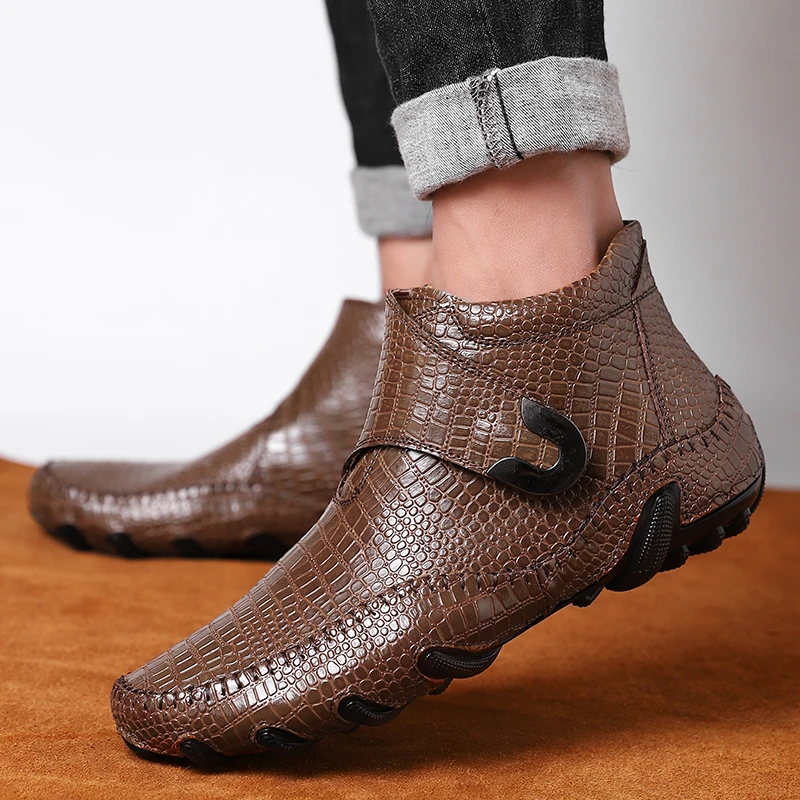 

2021 Spring Mens Golf Shoes Black Brown Gym Shoes for Men High Top Mens Leather Golf Trainers Plus Size Men Sports Shoe