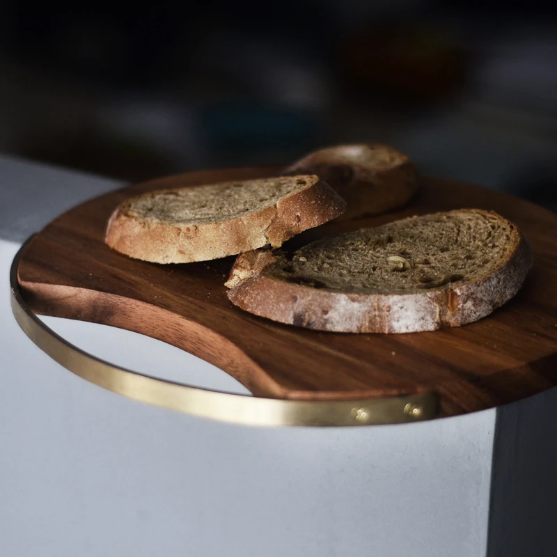 

Скандинавский ветер креативная металлическая ручка Акация поддон хлеб десерт сыра суши тарелка Ретро деревянная разделочная доска блюдо д...