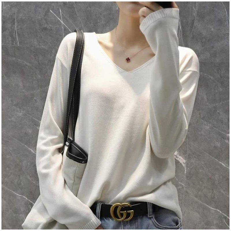 

Сезон: Весна/Осень Корейская Стиль свободный женский свитер мода повседневного стиля с длинным рукавом v-образным вырезом трикотажные боль...