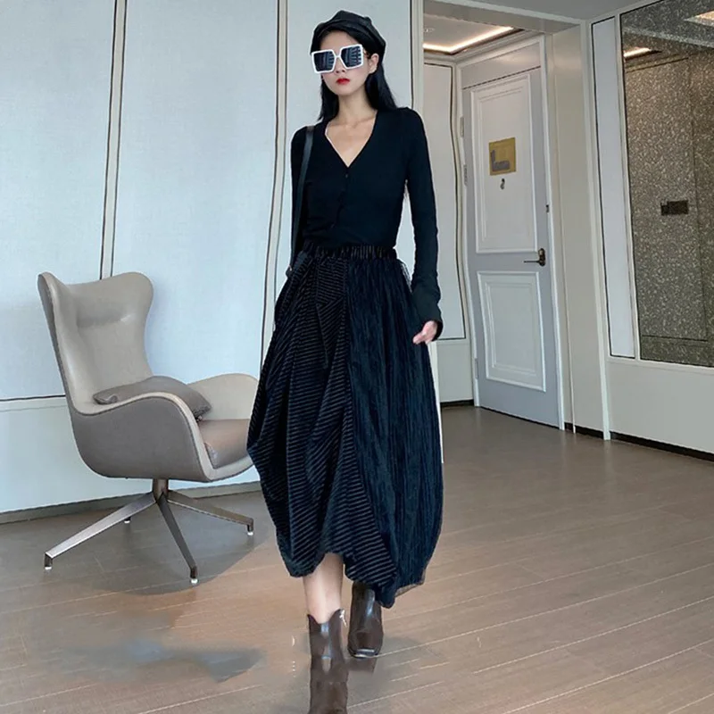 

LANMREM High Elastic Waist Half-body Asymmetrical Black Stripes Big Size Skirt Women Fashion Tide New Spring Autumn 2021 2E1355