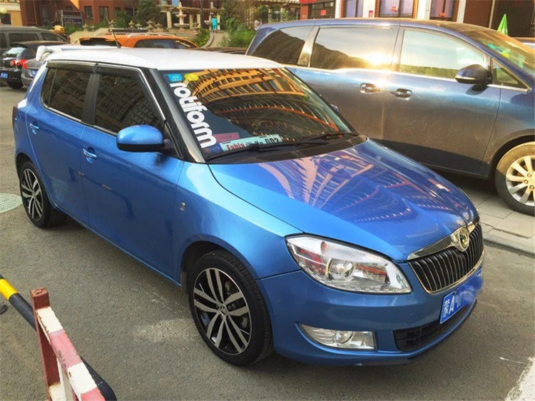 Спойлер для Skoda Fabia высококачественный материал ABS праймер на заднее крыло