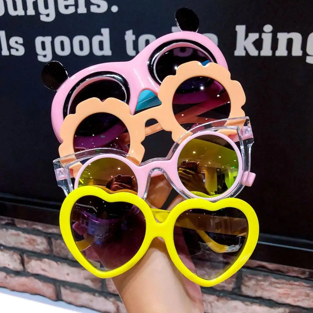 

Kawaii Baby Children's Cartoon Sunglasses Protection UV Eyeglasses New Fashion Heart Glasses Girls Love Bow Toy Eyewear UV400