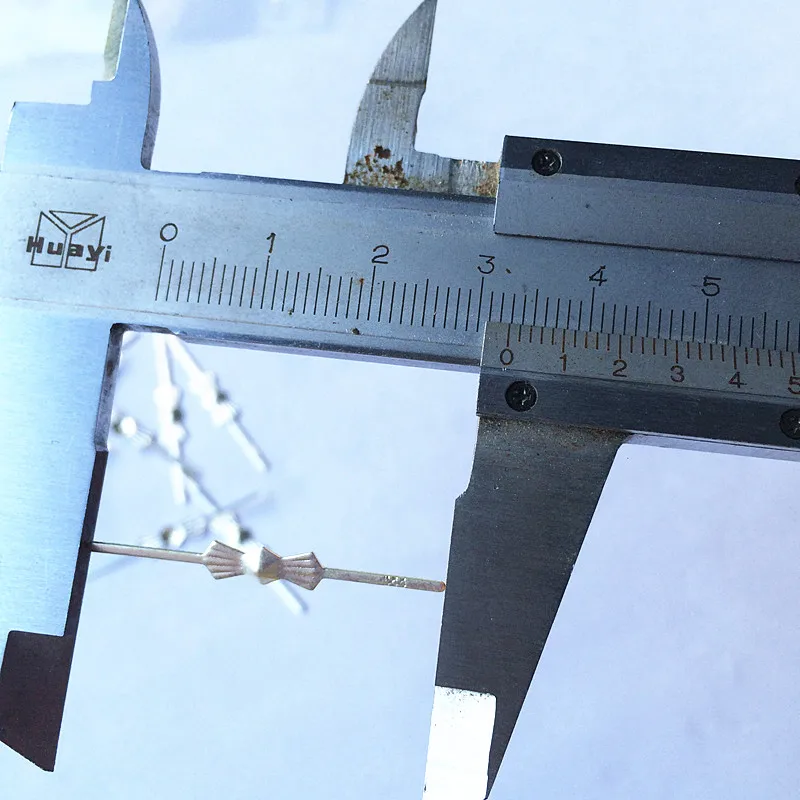 Best Price 300pcs 33mm Silver Bowtie Pins Connectors Crystal Prisms of Chandelier Lamp Parts Accessories |