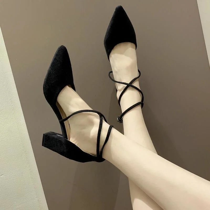 

Туфли женские на высоком каблуке 7 см, туфли-лодочки, платформа, перекрестная шнуровка, ремешок с пряжкой, заостренный носок, размеры 34-39, вес...