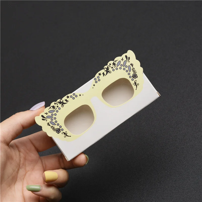 

Wholesale Eyelashes Cardboard New Butterfly Pattern Design Eyelash Packaging Box In Bulk 3D Mink Lashes Package Cases With Trays