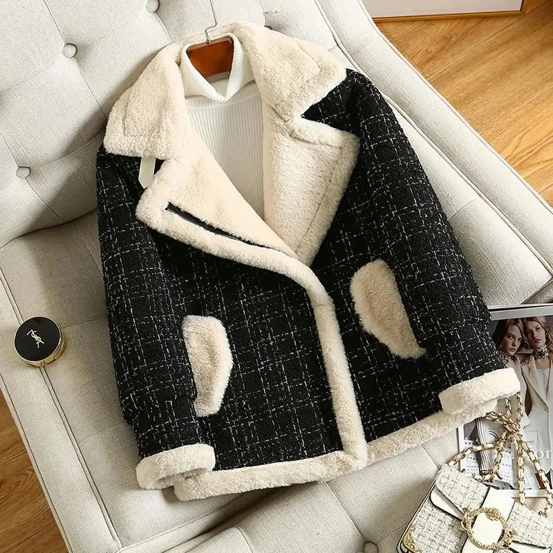 Женское твидовое зимнее пальто утепленное бархатное с длинным рукавом и молнией