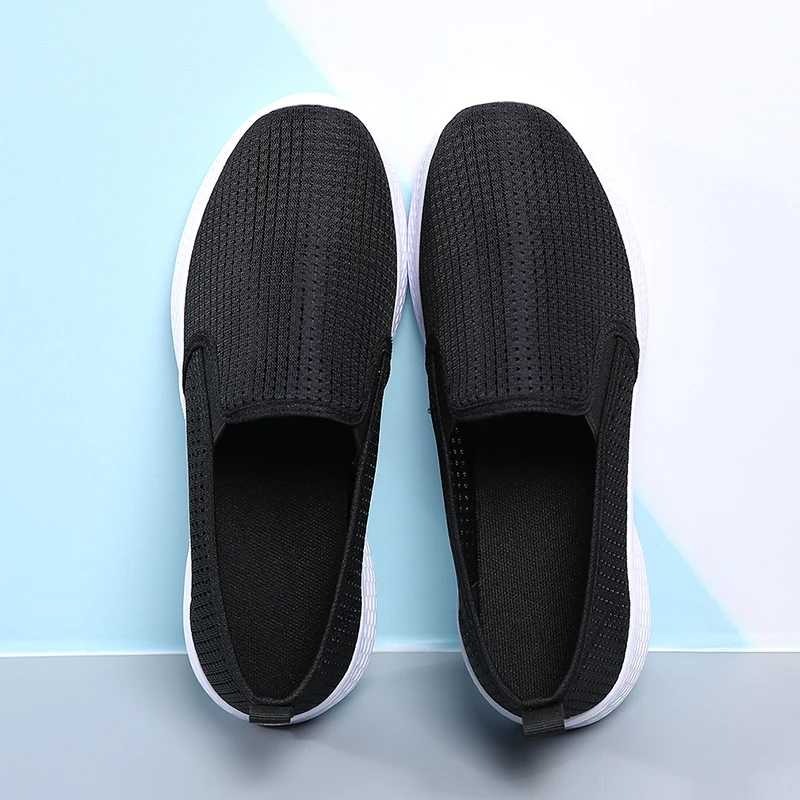 Кроссовки женские сетчатые без шнуровки легкие лоферы дышащие плоская подошва