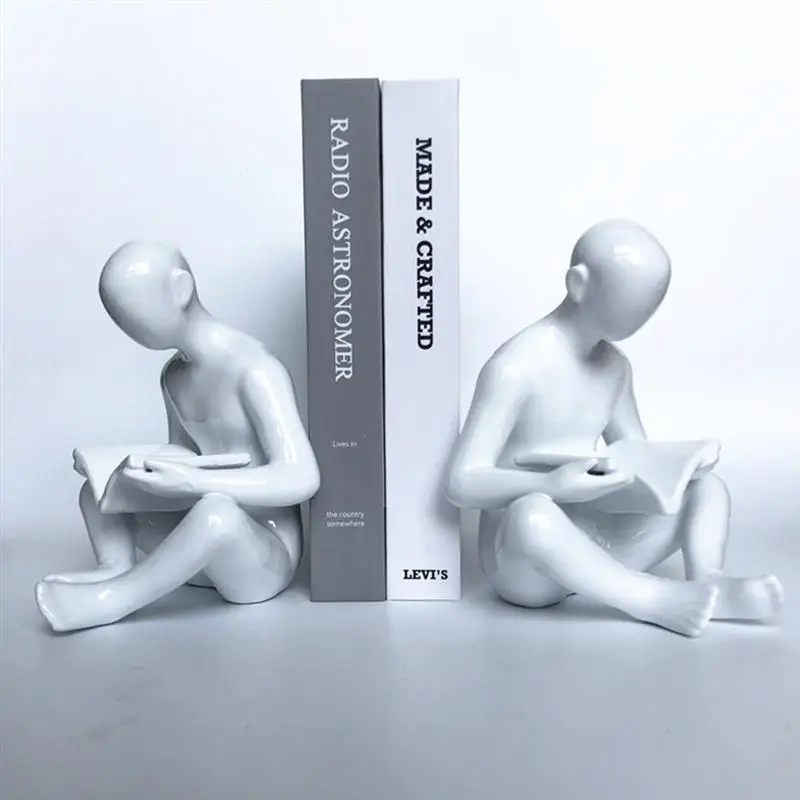 

1Pc Decorative Bookend Household Resin Artware Figurine Bookshelf Adornment
