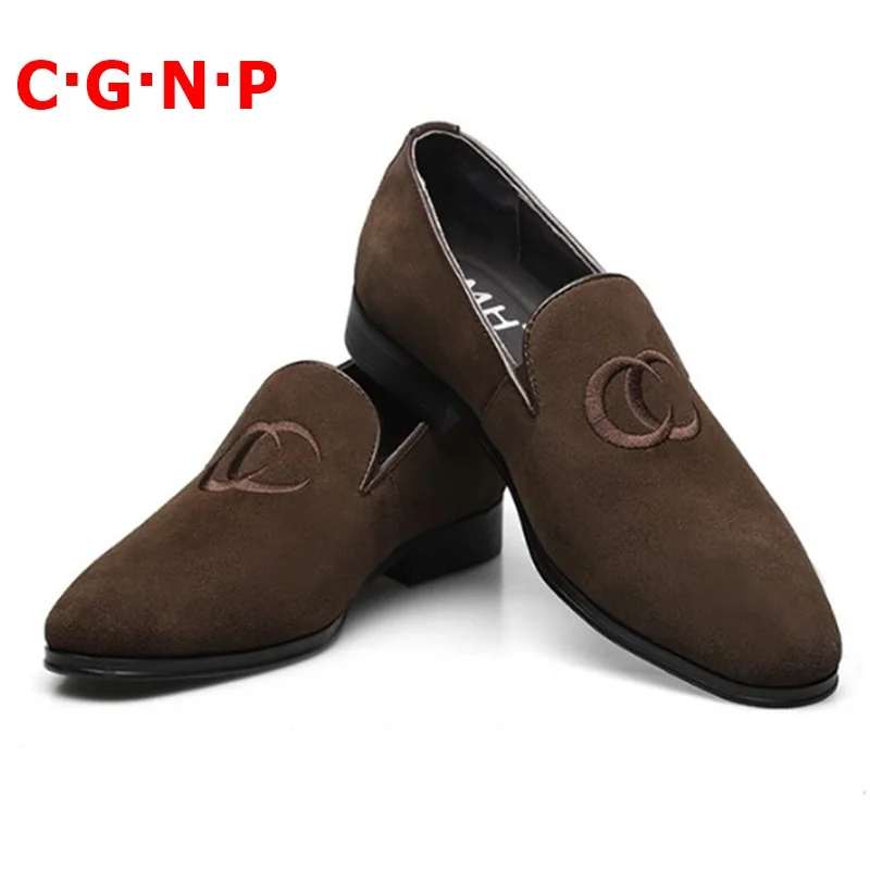 

CGNP New Fashion Suede Leather Shoes Men Embroidery Loafers Slip On Summer Casual Shoes Handmade Men Dress Shoes