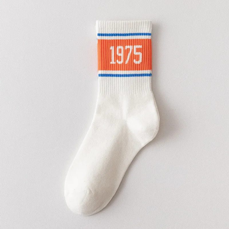 

Pop Socket Women White Letter Kawaii Number 1997 Harajuku Fashion Cute Baseball Sport Cotton White Socks Long Unisex 1935 Happy