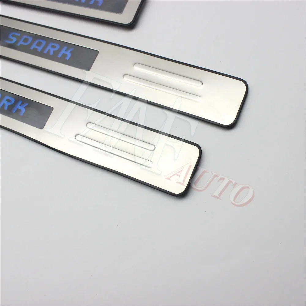 Светодиодная Накладка на порог из нержавеющей стали защитная для Chevrolet Spark |