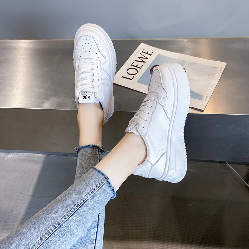 

Sneakers Women Casual Vulcanized Shoes Summer Sport Flat White Ladies Trainers Breathable Platform Sneakers Women Basket Femme