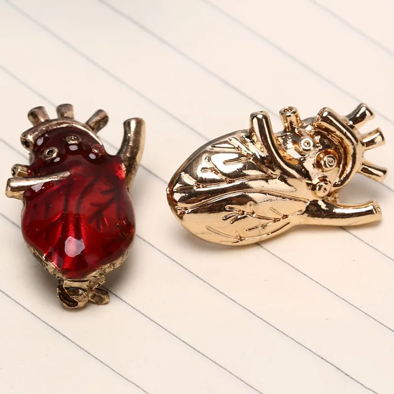 Броши с красной эмалью сердечком для Для женщин мужчин больница клиника