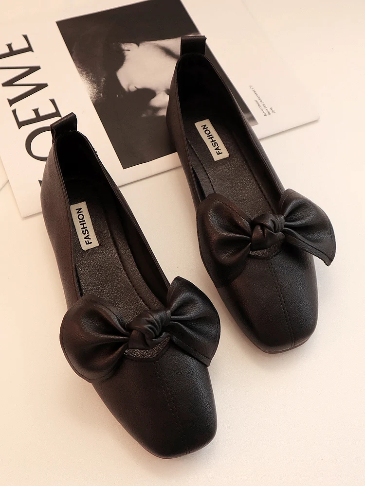 

Flat square toe single shoes female grandma shoes 2020 spring and summer shallow shoes bow one pedal scoop shoes