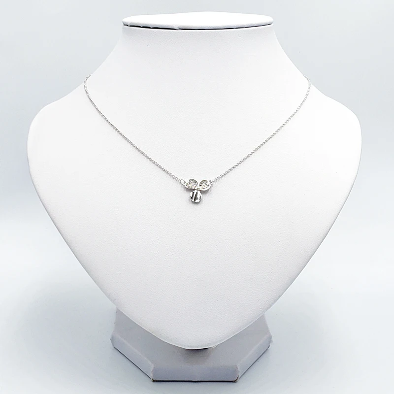 

Clover Shape Female Sterling Silver Necklace For Women With Zircon Inlaid High End Anniversary Holiday Jewelry Gift