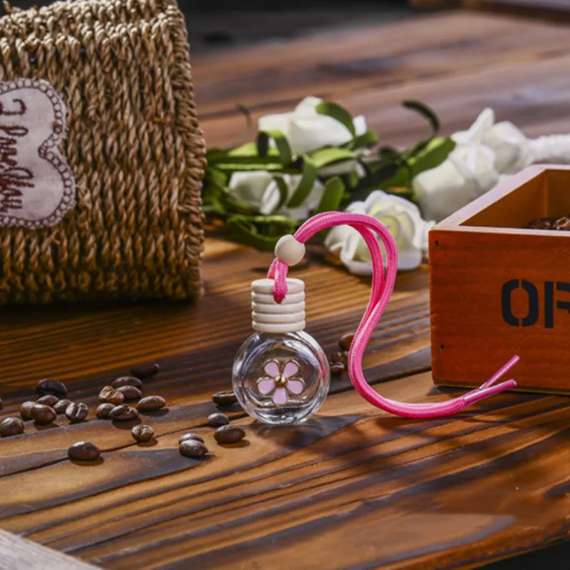

New Car Perfume Hanging Glass Bottle Air Freshener Refillable Oil Diffuser Rearview Mirror Ornament Fragrance Car-styling