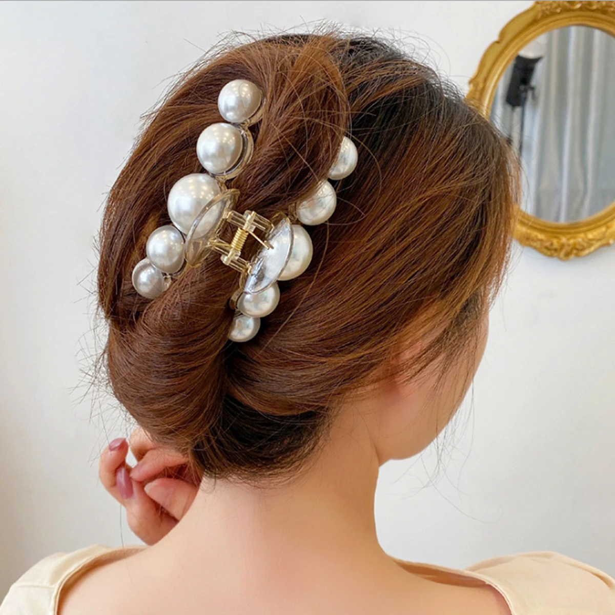 

Pearl Acrylic Women Hair Clips Large Barrette Ponytail Hairgrip Elegant Hair Accessories For Women Headdress