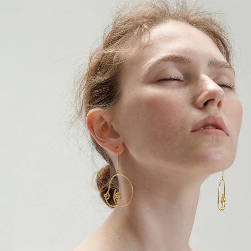 

6 Pair Abstract Body Lady Face Earrings Set Original Freedom Female Body Earring 83XF