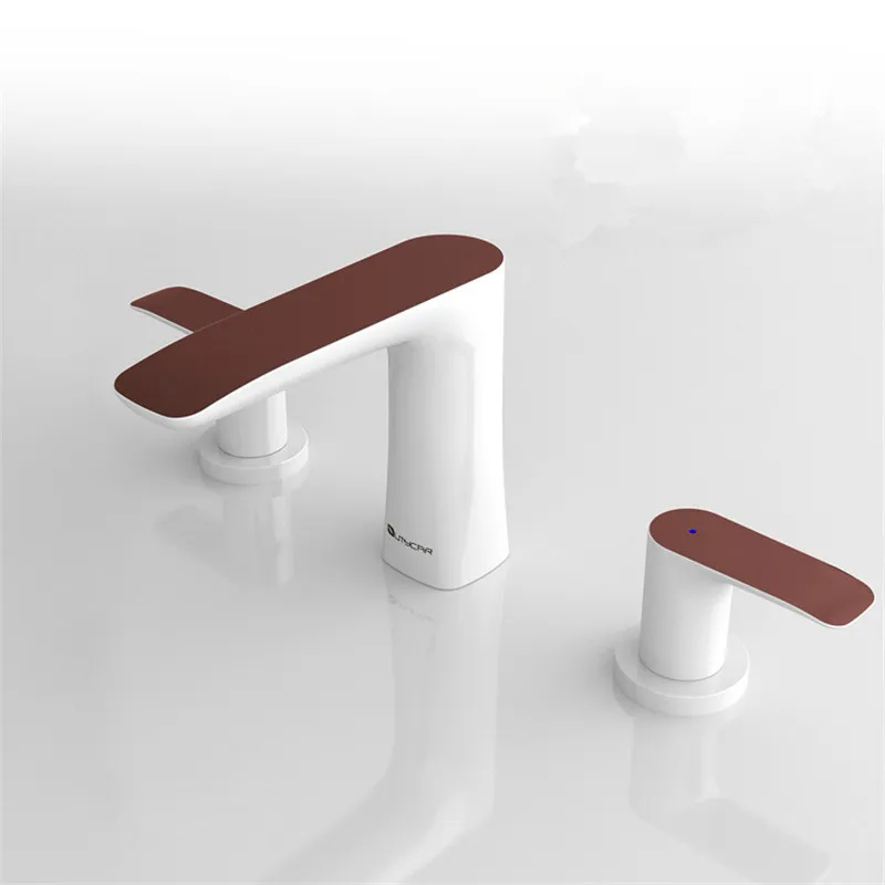 

Bathroom Widespread Basin Faucet Solid Brass Sink Mixer Tap Hot & Cold Lavatory Crane 2 Handle 3 Hole Bathtub Faucet Rose Gold