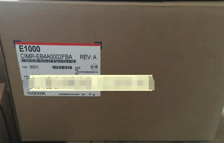 

Новый оригинальный японский Инвертор Yaskawa E1000 series CIMR-EB4A0002FBA FAA 0,75 кВт
