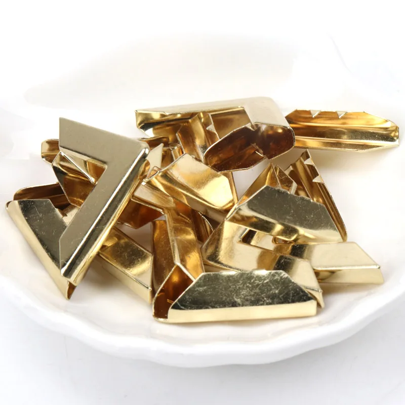 

20 шт., золотистые металлические папки для альбомов, 30 х30х6 мм