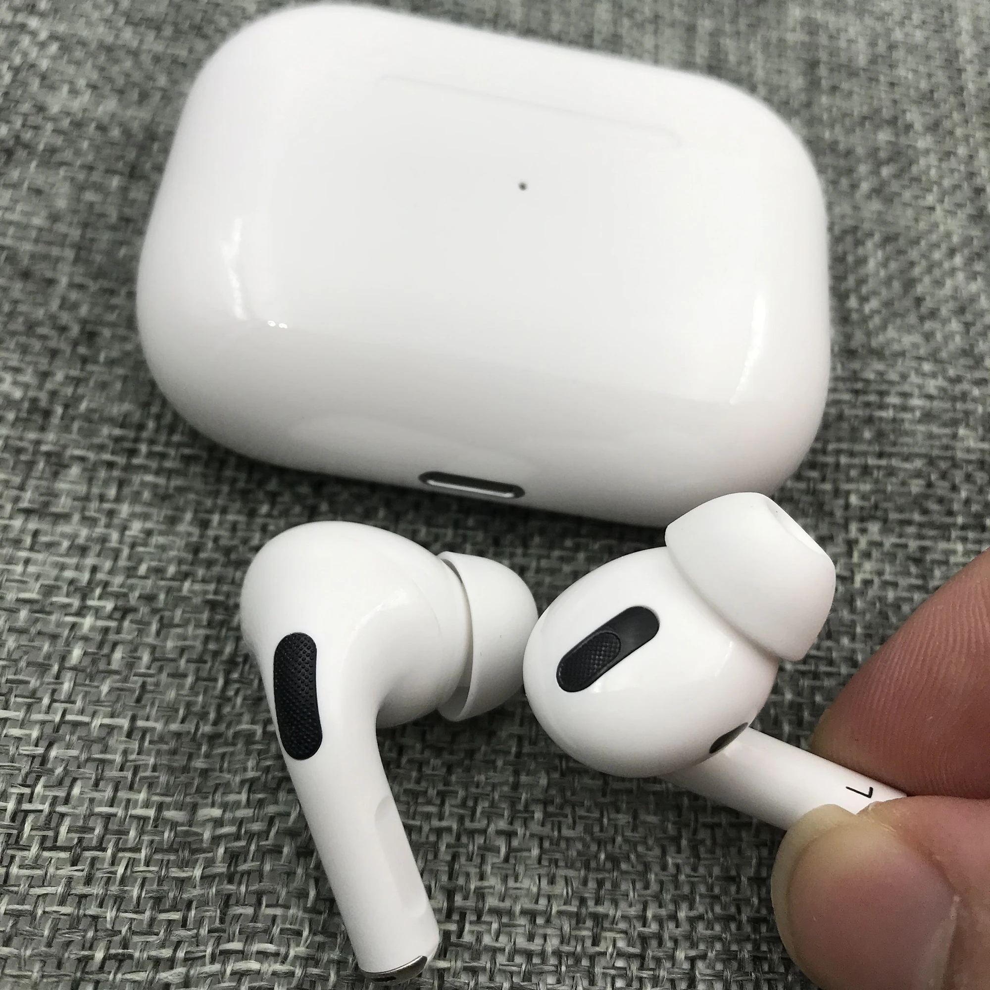 

airpoddings pro 3 Bluetooth Earphone Wireless Headphones HiFi Music Earbuds Sports Gaming Headset For IOS Android Phone