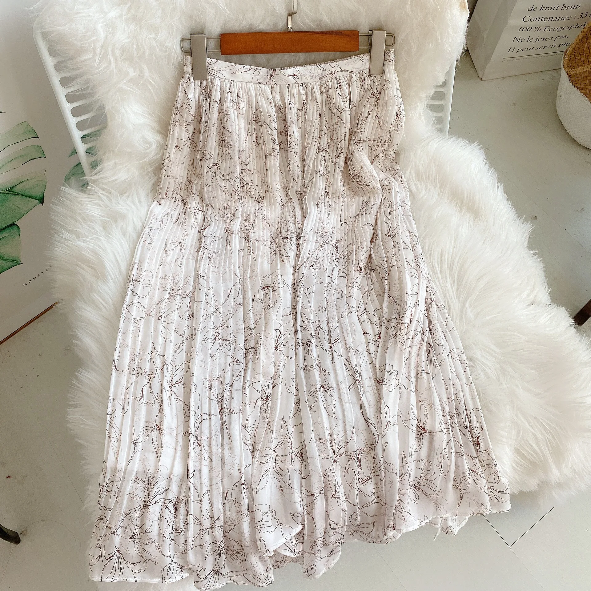 Осень-зима 2020 новая продукция юбка с высокой четкостью асимметричными складками