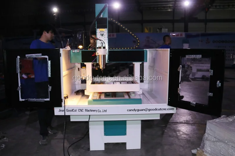 

small size 2.2kw constant power mould mold cnc metal engraving machine