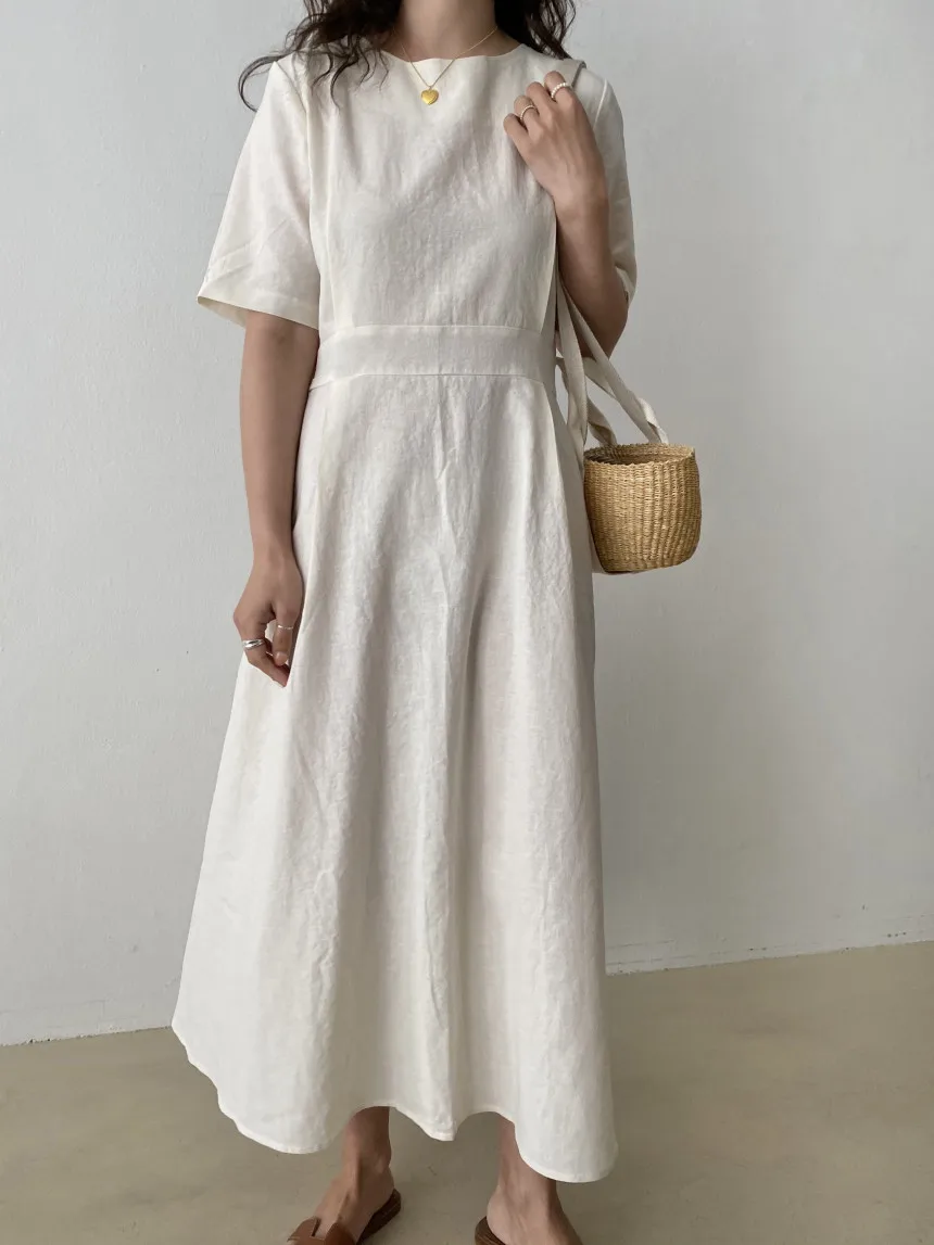 Корейское шикарное милое изящное простое приталенное платье в стиле девушки из