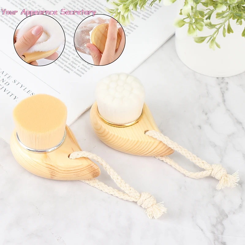 

Wood Handle Facial Cleansing Brush Manual Massager Skin Pore Clean Brush
