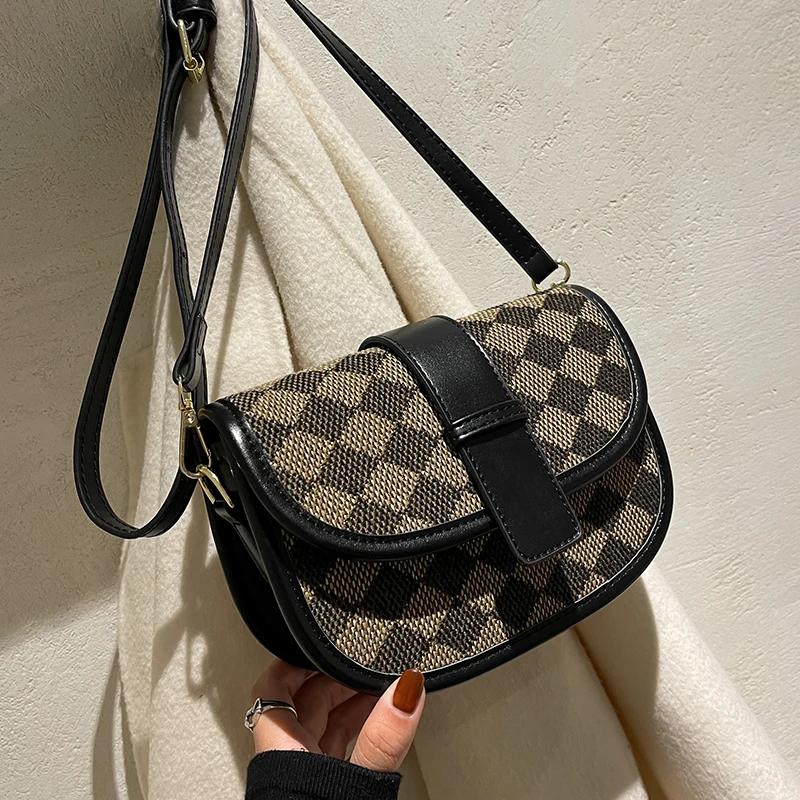 

Plaid Pattern Small Brand PU Leather Saddle Crossbody Bags for Women 2022 Winter Luxury Women Handbags Lady Shoulder Handbags