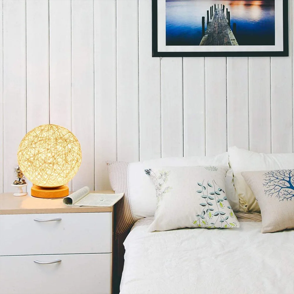 

Creative Rattan Ball Table Lamp Ball Night Light USB Star Projector Lamp Bedroom Bedside Home Decor Lamp Solid Wood Rattan Lamp