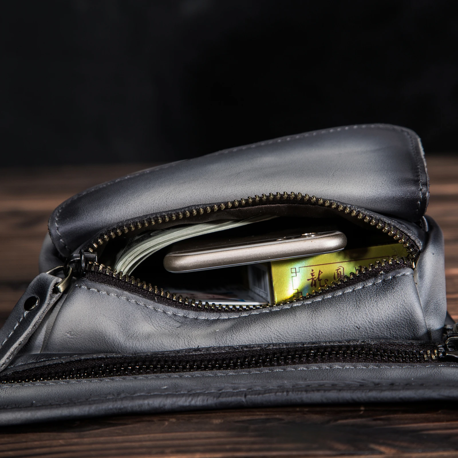 

Quality Real Leather Men Design Casual Black Classic Shoulder Sling Bag Fashion Travel Fanny Waist Belt Pack Leg Bag 211-3CB