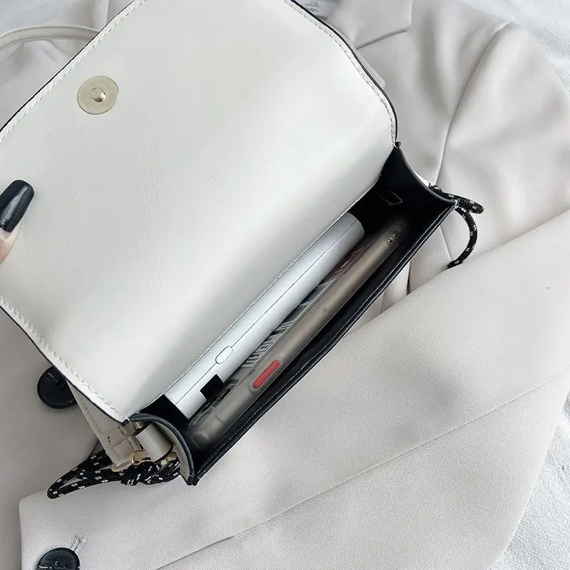 

Shoulder Bags PU Leather Lock Saddle Vintage Retro Casual All-match Fashion Ladies High Quality Handbags Simple Crossbody Bag
