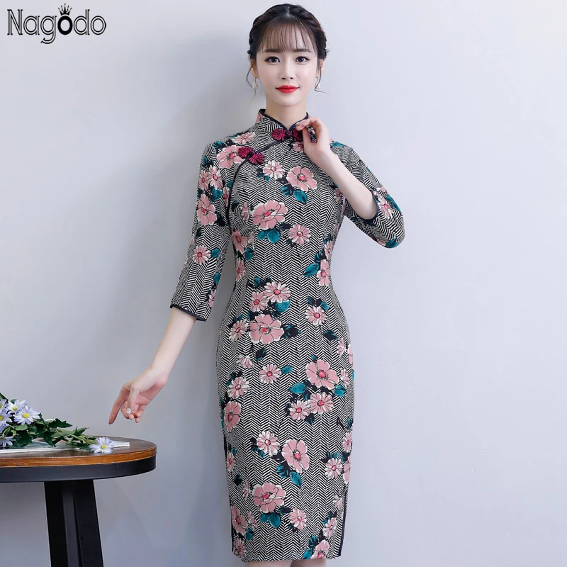 

Nagodo Elegant Cheongsam Dress 2020 Orgional Print Flower 3/4 Sleeve Modern Qipao Mother Chinese Evening Dress Robe Orientale